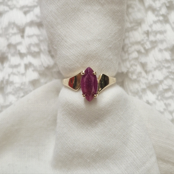 Stampd Jewelry - Vintage 10k Yellow Gold Marquise Cut Ruby Solitaire Ring